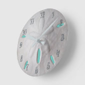 Horloge Ronde Plage de sable fin bleu turquoise (Angle)
