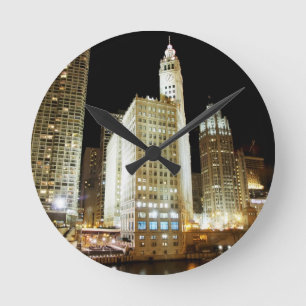 Horloge Ronde Point de repère célèbre de Chicago la nuit