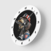 Horloge Ronde Pompier chef fils cheveux Dachshund chien ronde C (Angle)