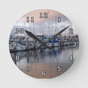 Horloge Ronde Port à l'horloge murale de San Pedro