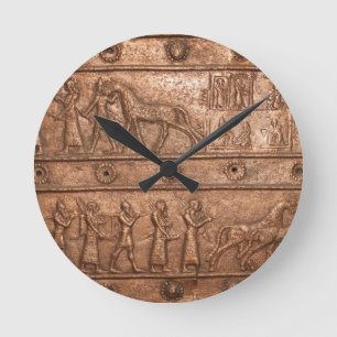 Horloge Ronde Porte assyrienne