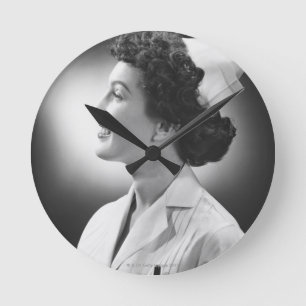 Horloge Ronde Pose d'infirmière