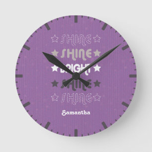 Horloge Ronde Purple Shine. Brille. Lumineux. Brille. Brille.