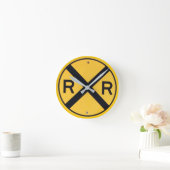 Horloge Ronde Railroad Crossing (Maison)