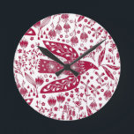 Horloge Ronde Red Bird Art<br><div class="desc">Des colombes rouges et blanches pour la paix. Art original de Nic Squirrell.</div>