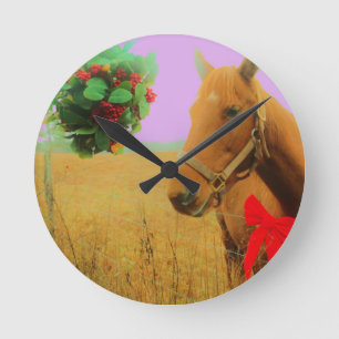 Horloge Ronde Rétro cheval rose de Noël de ciel