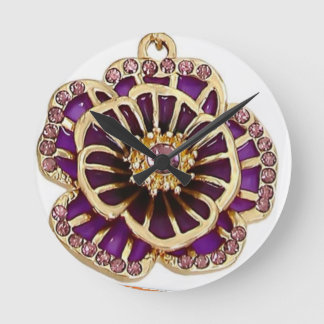 Horloge Ronde Rhinestone florale violet 3D Élégance intemporelle