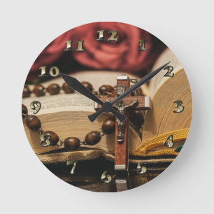 Horloge Ronde Rosaire en bois avec Jésus sur Croix