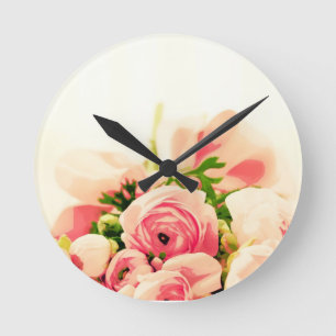 Horloge Ronde Roses roses mous !