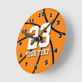 Horloge Ronde Round basketball clock with custom number and text (Angle)