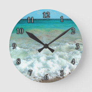 Horloge Ronde Scène vibrante d'aquarelle de plage