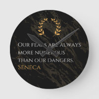 Seneca's Insight : Les peurs comparées aux dangers