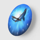 Horloge Ronde Silhouette de requin d'océan profond (Angle)