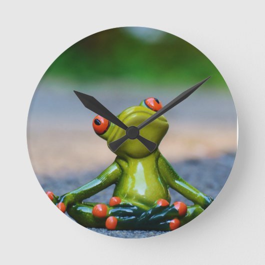 HORLOGE RONDE ***SILLEMENT LITTLS FROG*** FERMER (Recto)