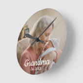 Horloge Ronde Simple Script Grandma Est.Photo Year Black (Angle)
