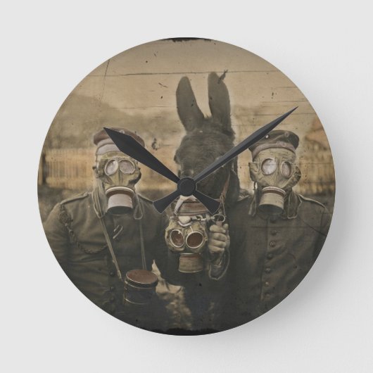 Horloge Ronde Soldats Masques d'âne et de gaz (Recto)