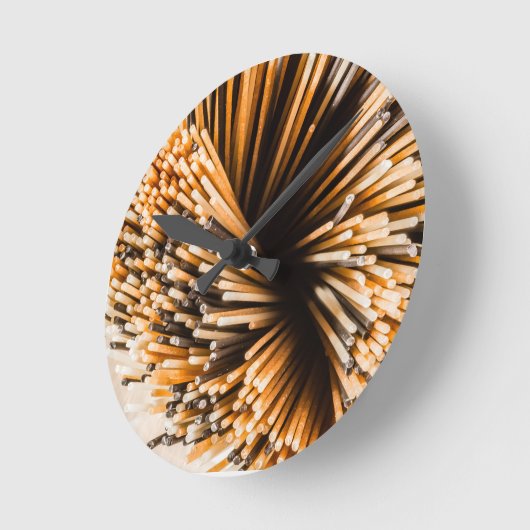 Horloge Ronde Spaghetti (Angle)