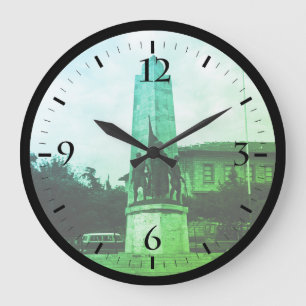 Horloge Ronde Statue vintage Turquie Istanbul Barberousse Grande