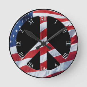 Horloge Ronde Symbole de Paix Patriotique - Thème du drapeau amé
