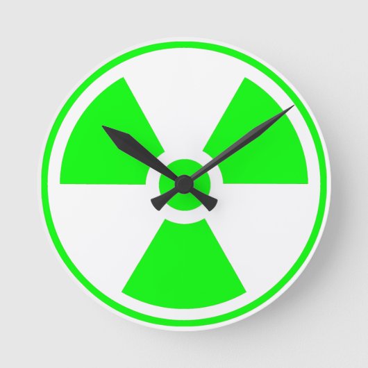 Horloge Ronde Symbole de rayonnement radioactif nucléaire en ver (Recto)