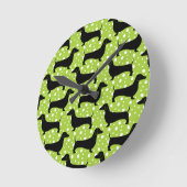 Horloge Ronde Teckels verts de polka (Angle)