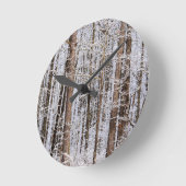 Horloge Ronde Tempête glaciaire d'hiver dans la forêt (Angle)