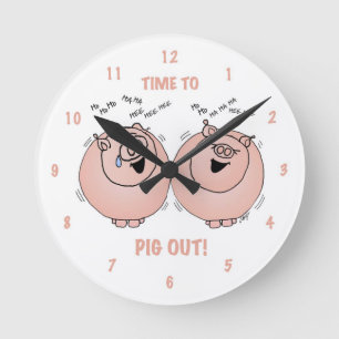 Horloge Ronde Temps à pig out ! Cartoon pigs clock.