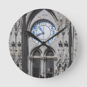Horloge Ronde Tours de l'horloge à la Basilique nationale, Équat