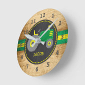 Horloge Ronde Tracteur vert rustique Faux Wood (Angle)