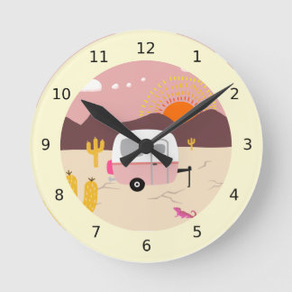 Horloge Ronde Trailer de voyage dans le désert