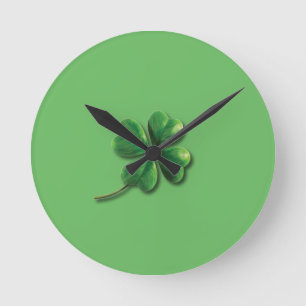 Horloge Ronde Trèfle irlandais vert moderne