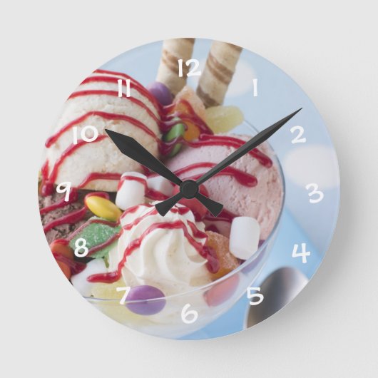 Horloge Ronde Trio de crème glacée et de sundae doux (Recto)