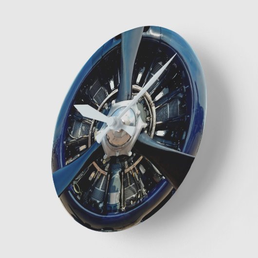Horloge Ronde Trojan T-28 (Angle)