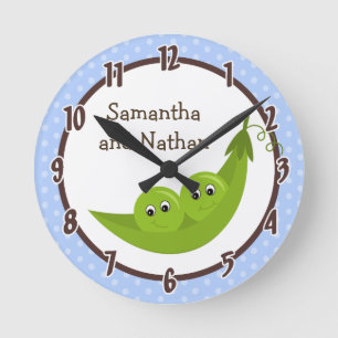 Horloge Ronde Twin Peas in a Pod Blue Polka Personalized Clock
