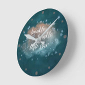 Horloge Ronde Twinkle Little Star | Turquoise Vert et Taupe Brow (Angle)