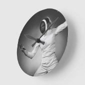 Horloge Ronde Une femme en prison (Angle)