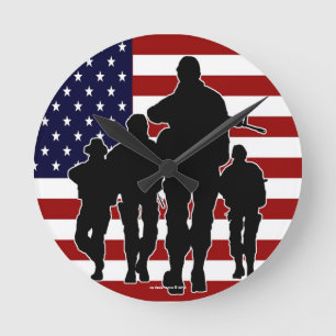 Horloge Ronde USA Flag Marching Soldiers Silhouette Wall Clock