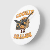 Horloge Ronde Vendeur de biscuits drôle de cuisson (Angle)