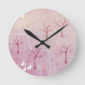 Horloge Ronde Verger rose avec peinture paysage d'oies (Recto)