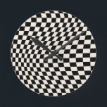 Horloge Ronde Vérifier le tableau de bord du Motif noir et blanc<br><div class="desc">Retro À damiers motif - chèque tordu noir et blanc / damier ondulé et déformé.</div>
