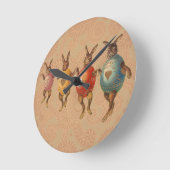 Horloge Ronde Vintage Easter Bunnies Dancing with Egg Costumes (Angle)