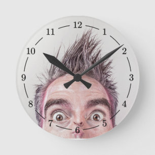 Horloge Ronde Visage drôle étonné
