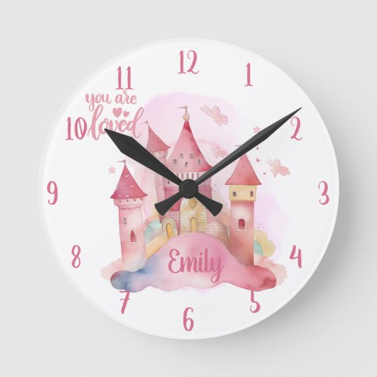 Horloge Ronde Vous êtes Loved Palace Pink Cloud personnalisable (Recto)