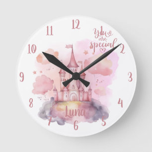 Horloge Ronde Vous êtes Special Palace Pink Cloud personnalisabl