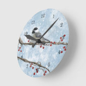 Horloge Ronde Winter Chickadee Wall Clock (Angle)