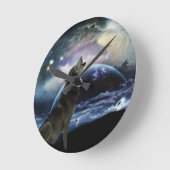 Horloge Ronde Wolf hurle sur la lune (Angle)