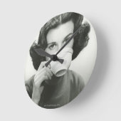 Horloge Ronde Woman drinking (Angle)