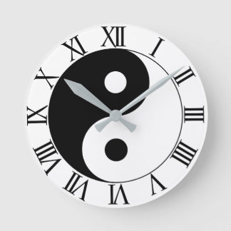 HORLOGE RONDE YIN AND YANG