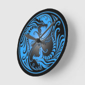 Horloge Ronde Yin Yang Dragons, bleu et noir (Angle)