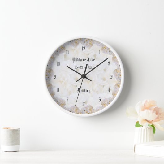 Horloge Roses blanches romantiques mariage cadeau 24h/24 (Maison)